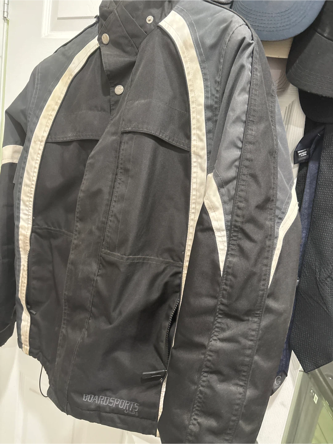 BoardSports USA Jacket Size S/P - photo 2