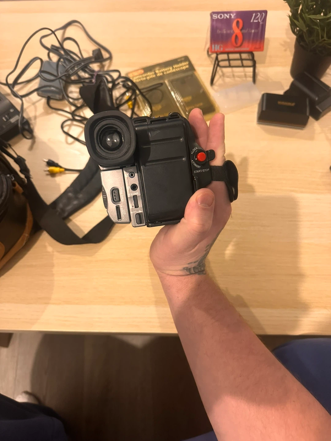 Sony Video Camera Recorder Handycam AF-C50 - photo 3