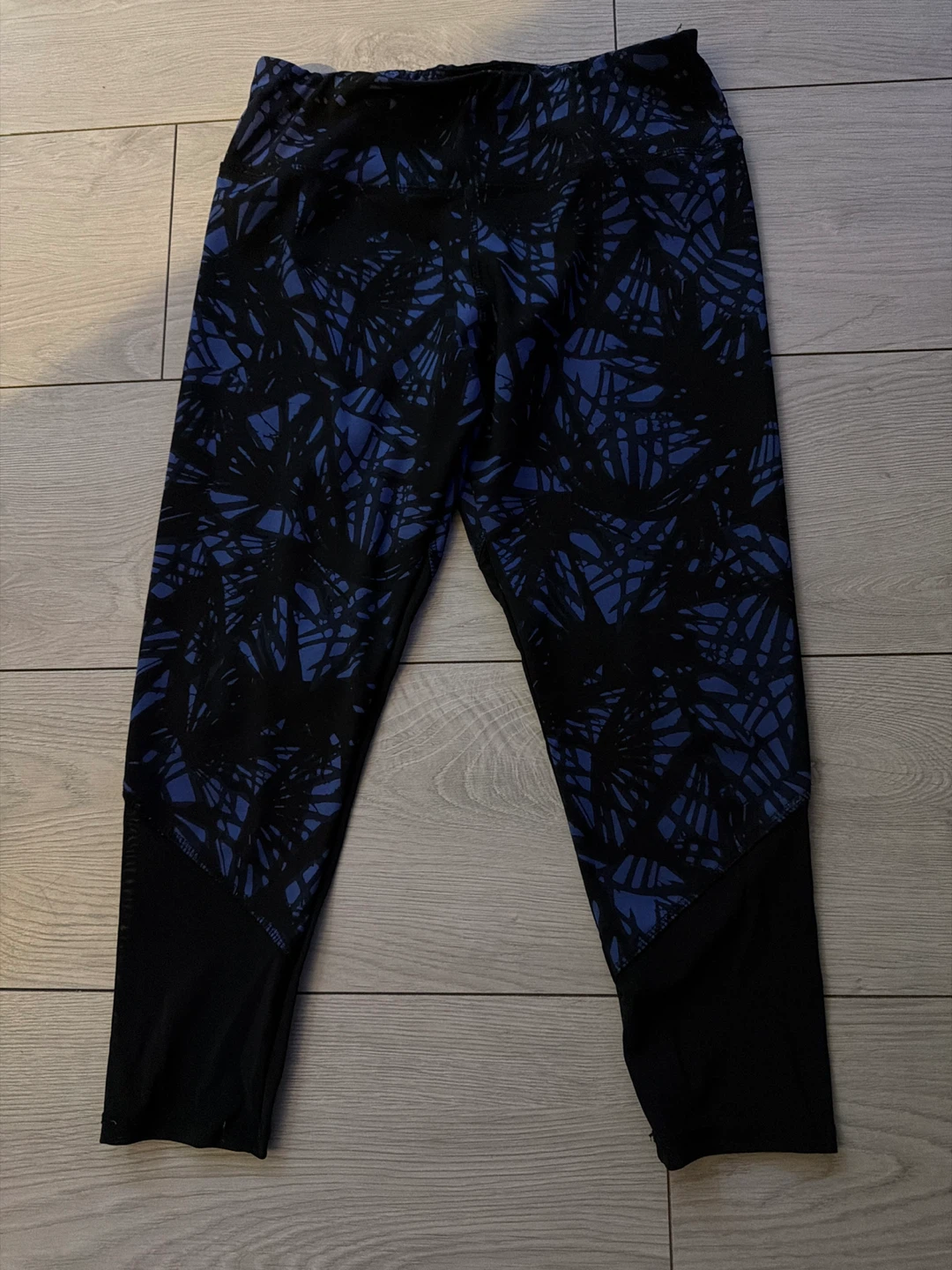 Lululemon Activewear Capri Leggings - photo 2