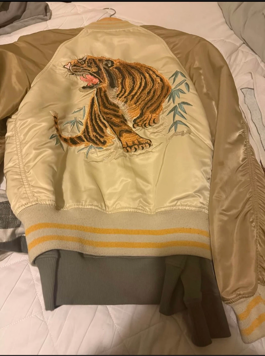 Alpha Industries Bomber Jacket - Tiger Embroidery