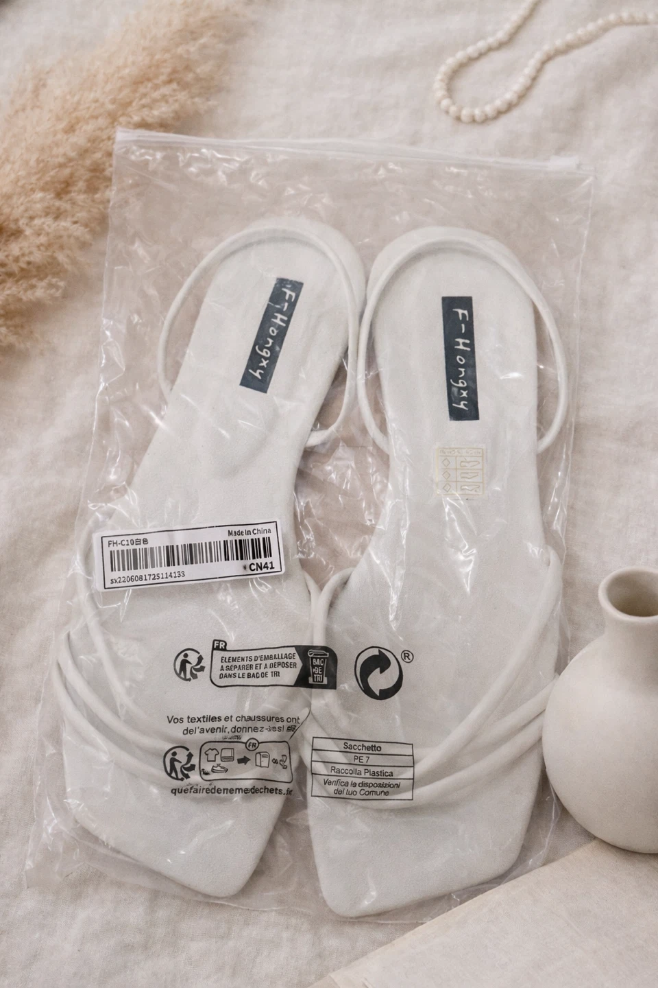 White Summer Sandals Size 10 - photo 2