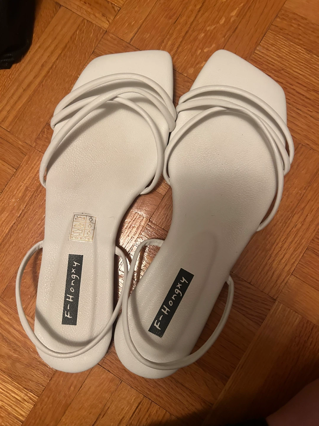 White Summer Sandals Size 10 - photo 3