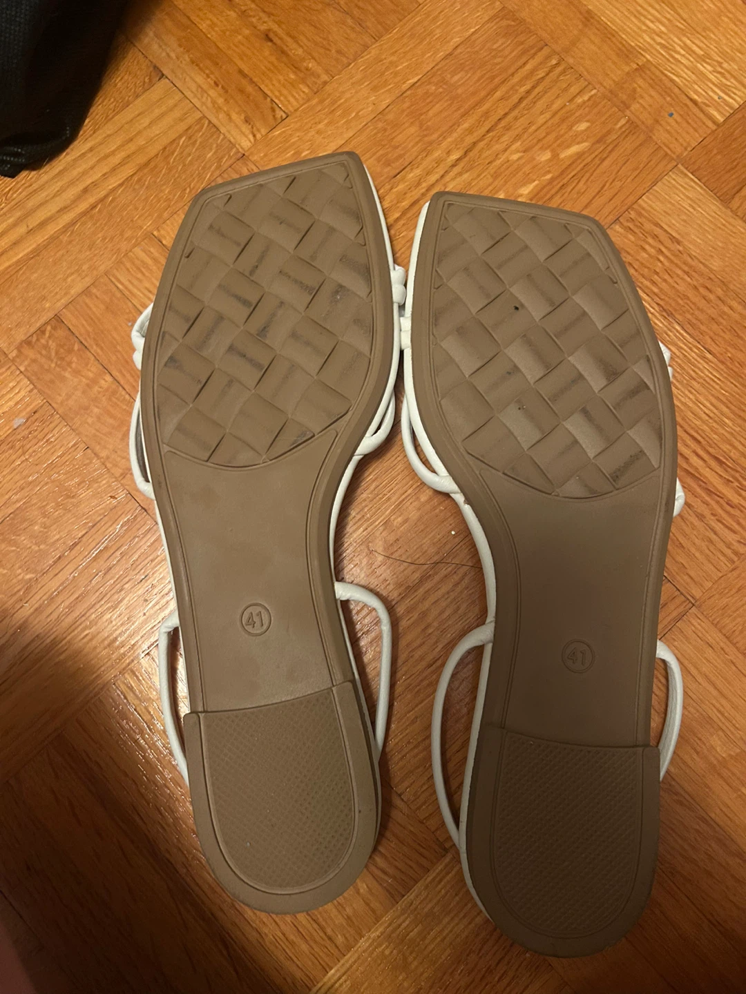 White Summer Sandals Size 10 - photo 5