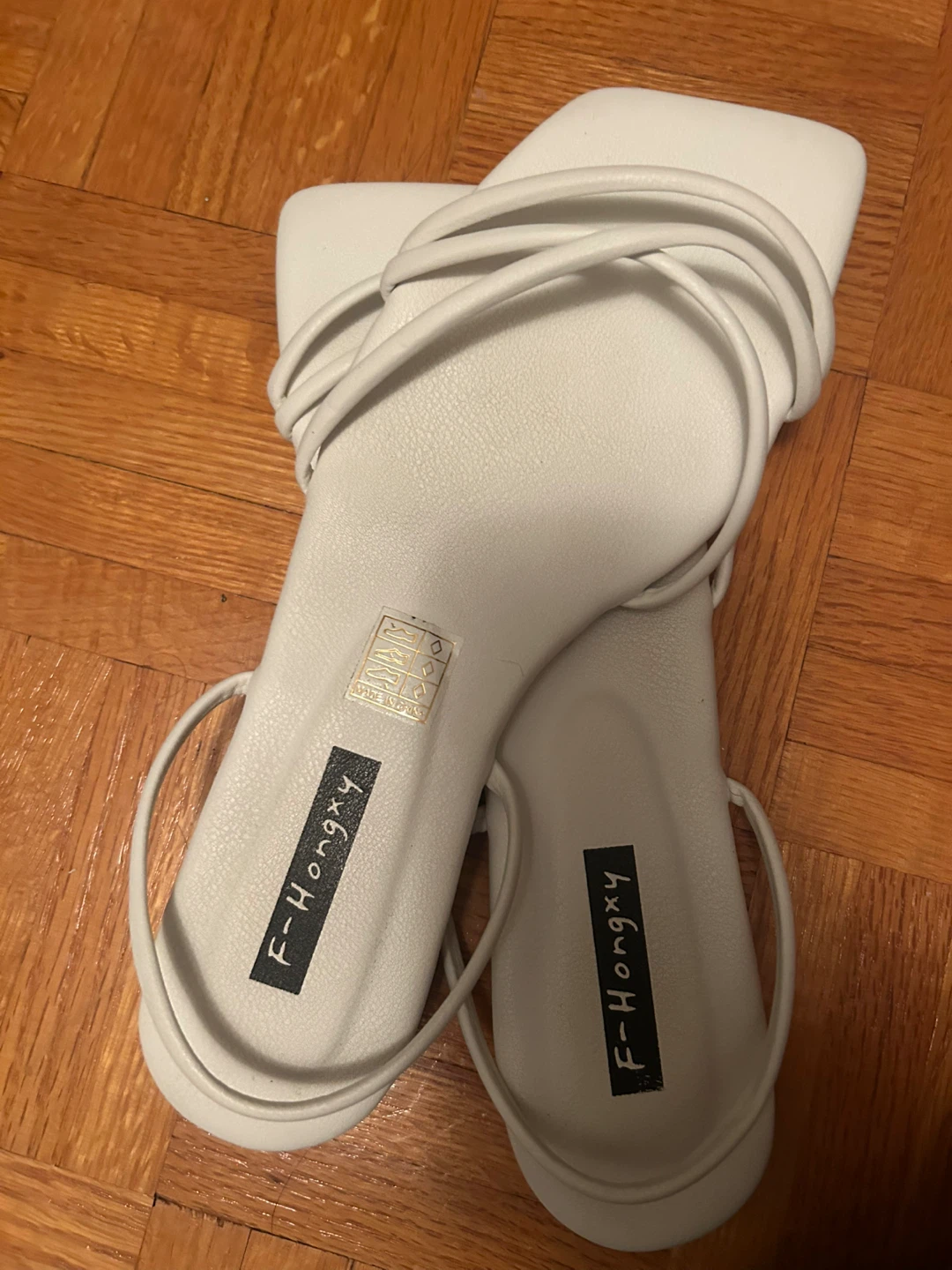 White Summer Sandals Size 10 - photo 4