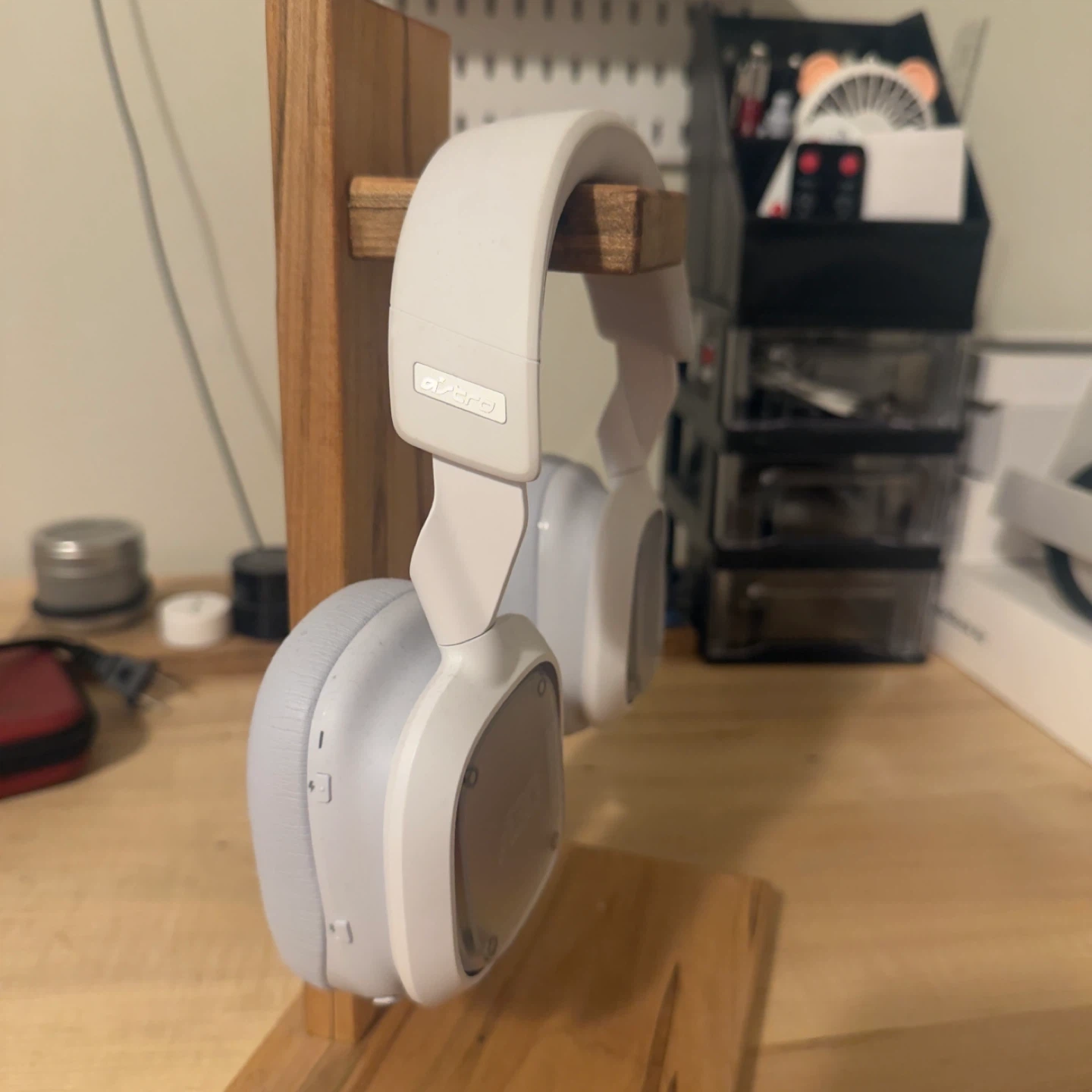 ASTRO A30 White Wireless Gaming Headset - photo 4