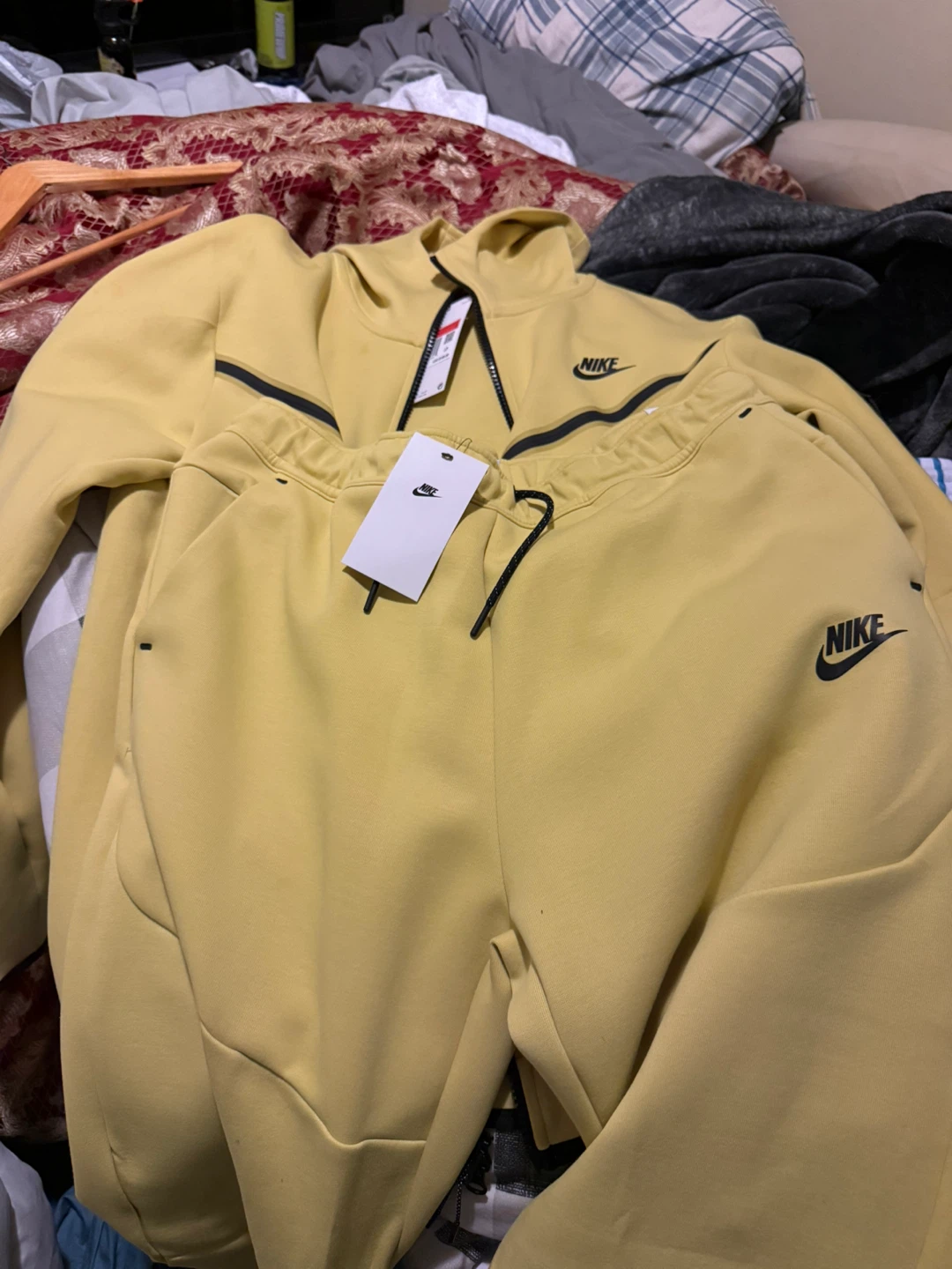 Nike Tech Fleece Tracksuit Set Yellow