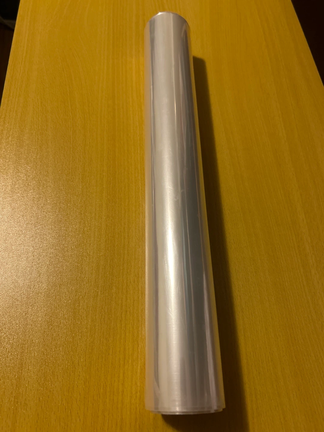 Plastic wrap roll