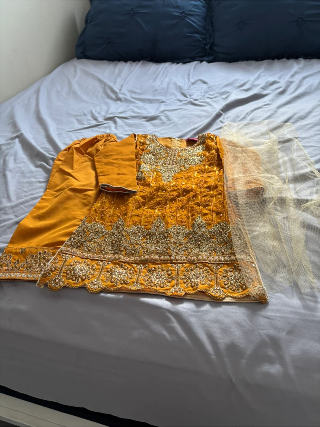 Kid’s Embellished Kurti and Pants Set - photo 2