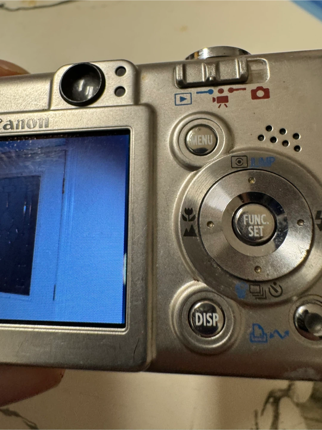 Canon PowerShot SD400 Digital ELPH Camera - photo 5