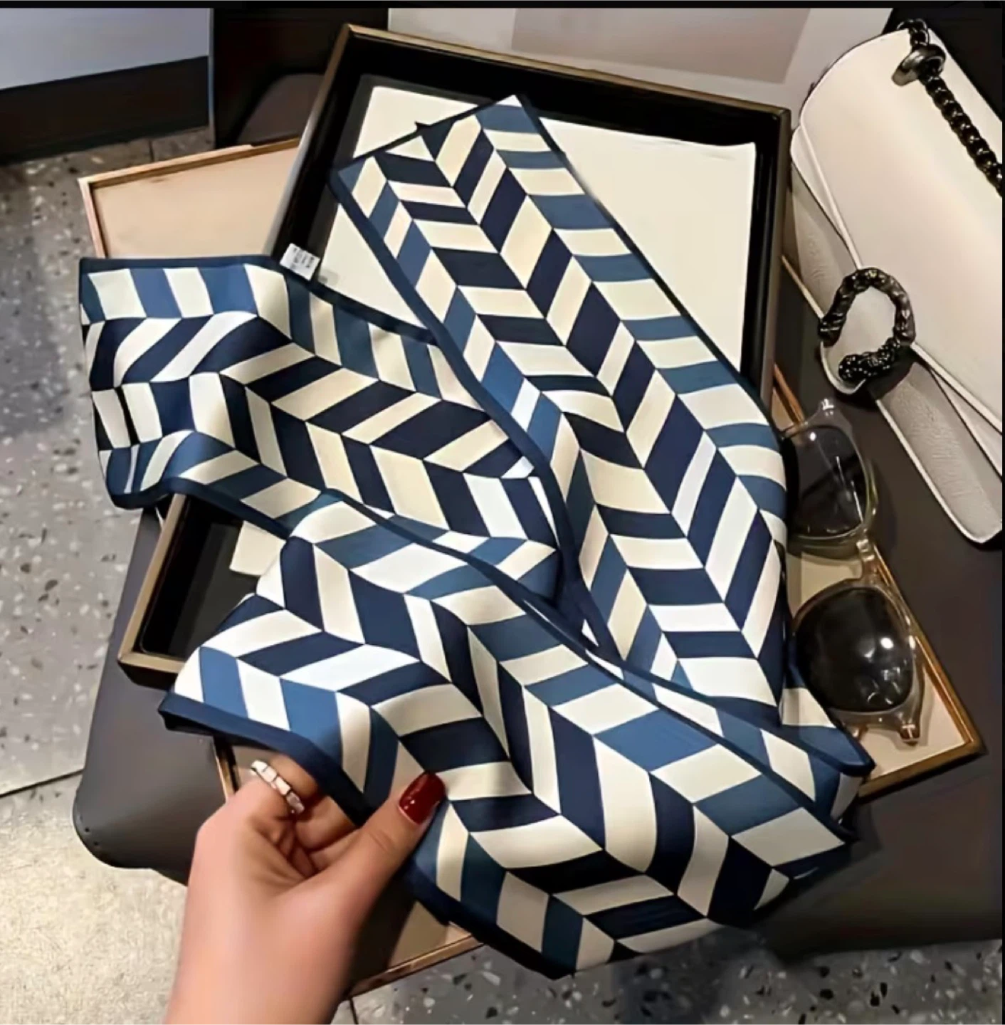 Blue & White Geometric Print Scarf