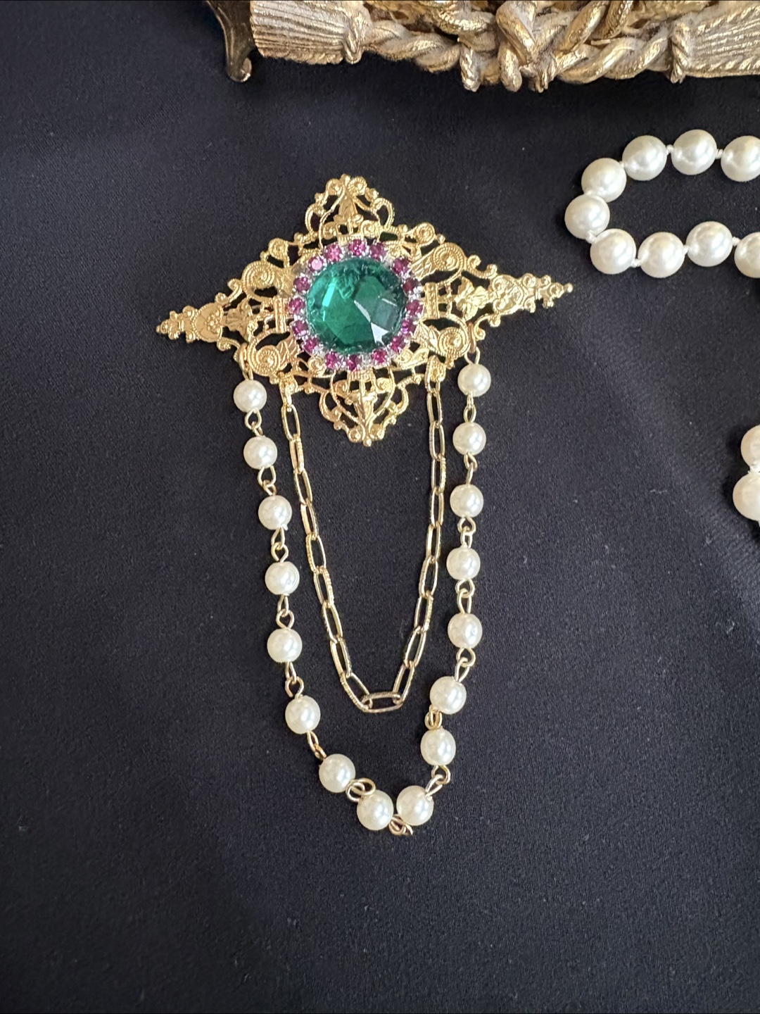 Gold-tone Brooch with Faux Pearls and Green Gem