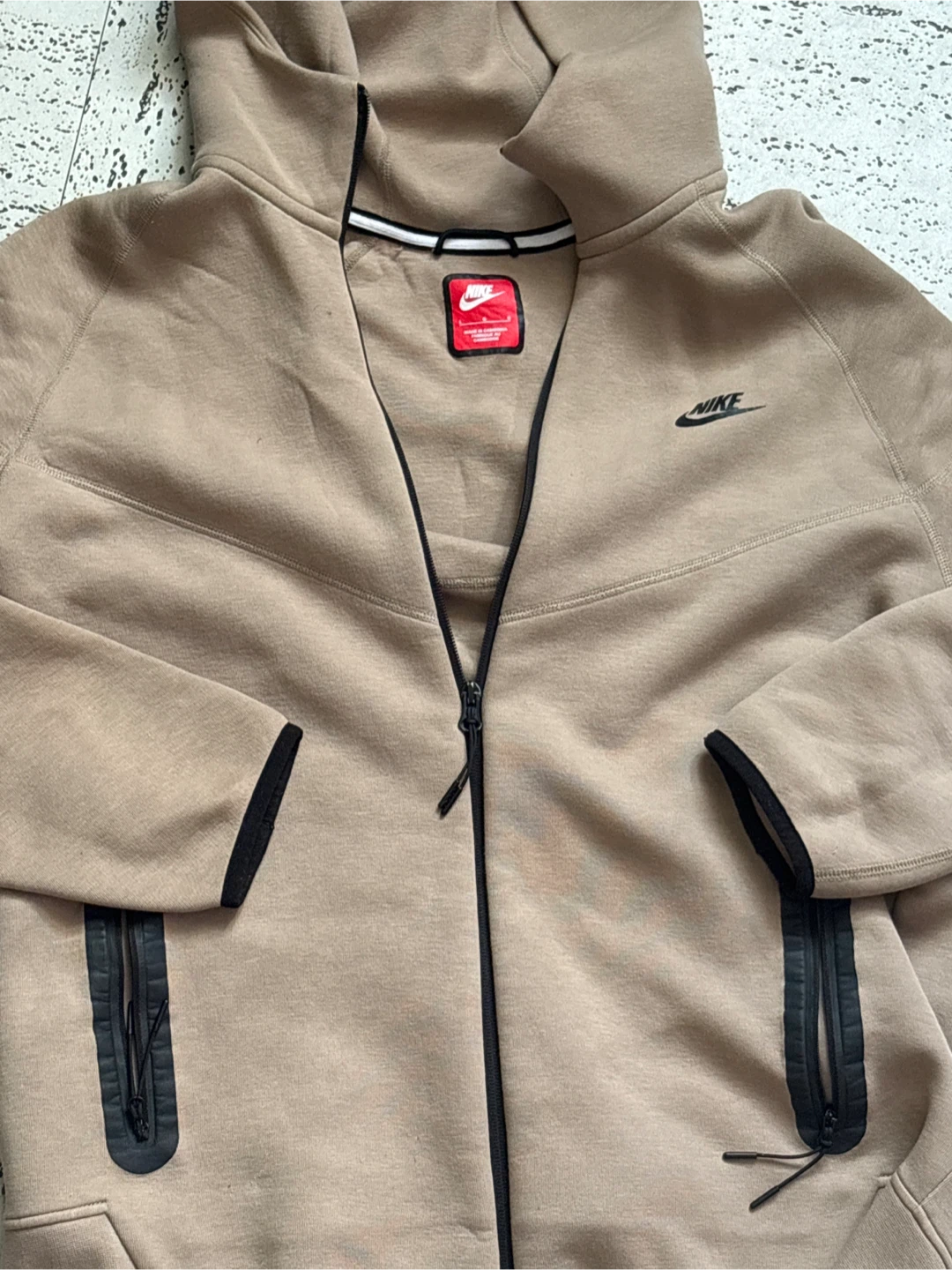 Nike Tech Fleece Zip-Up Hoodie