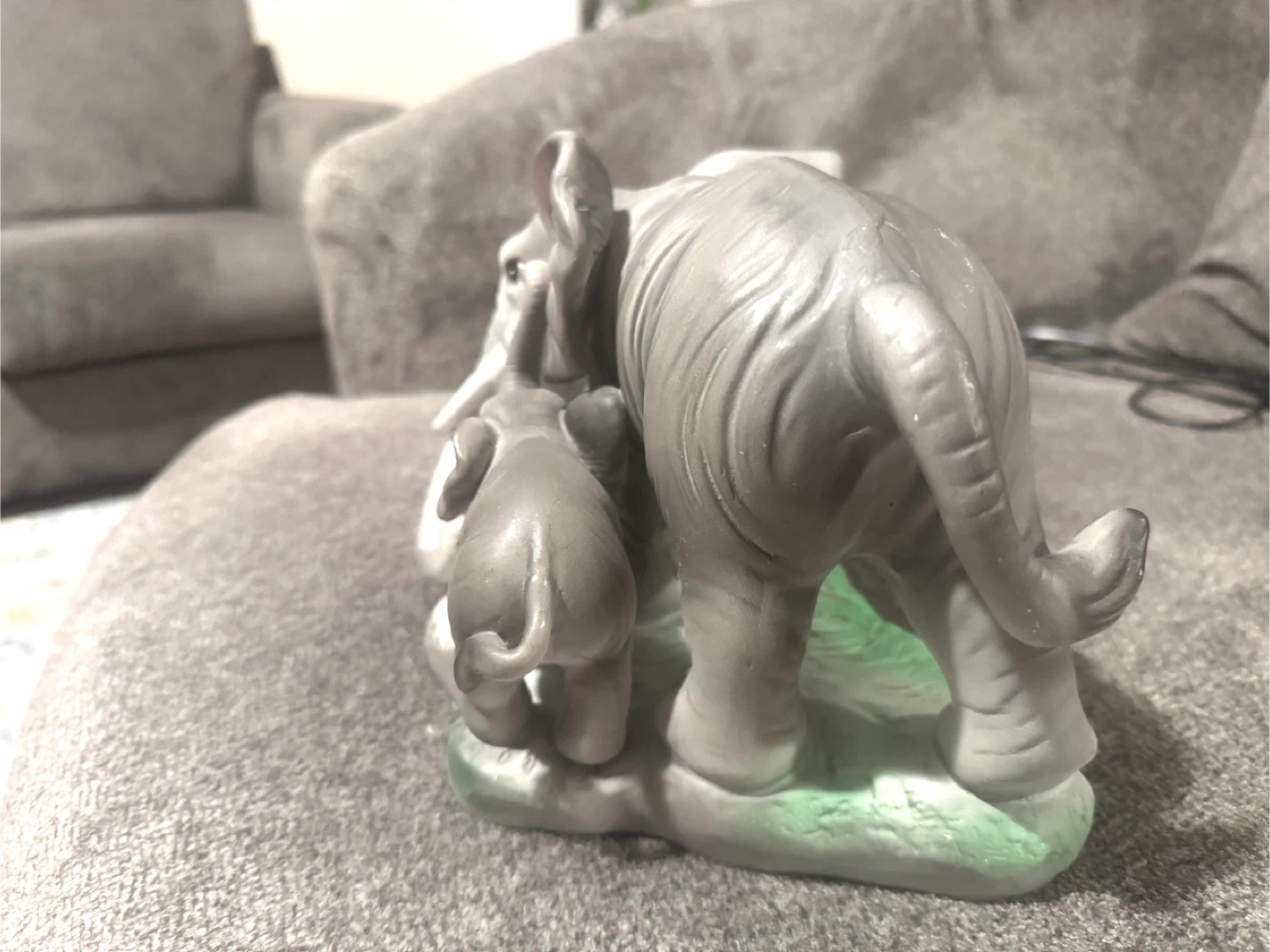 Ceramic Elephant & calf Figurine - photo 5