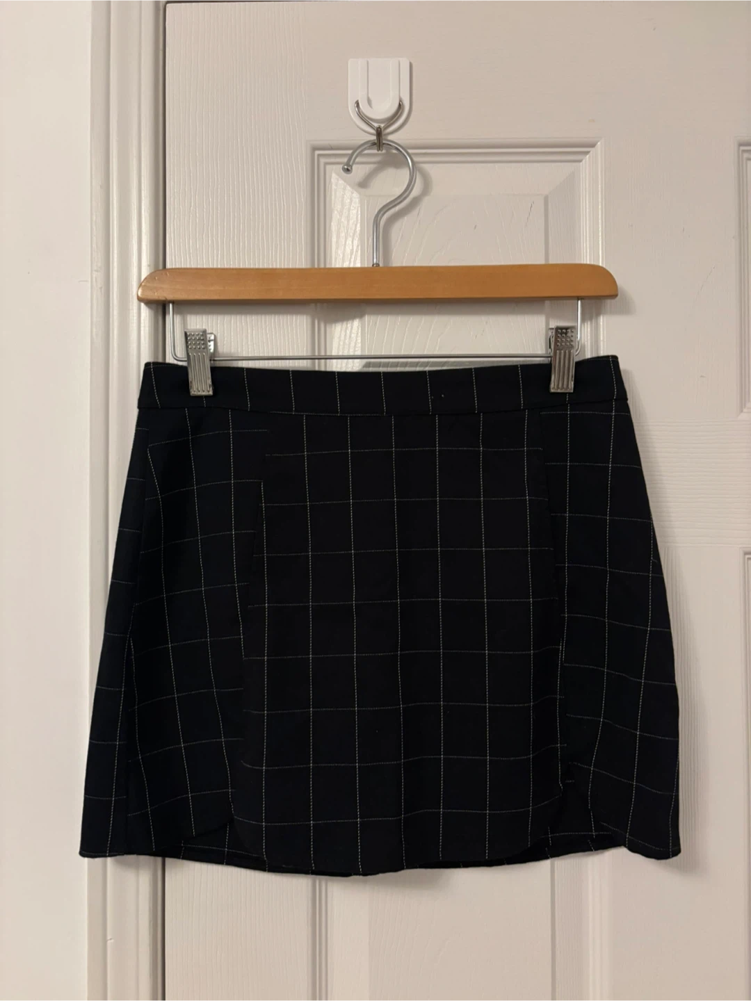 Brandy Melville Black Plaid Mini Skirt One Size