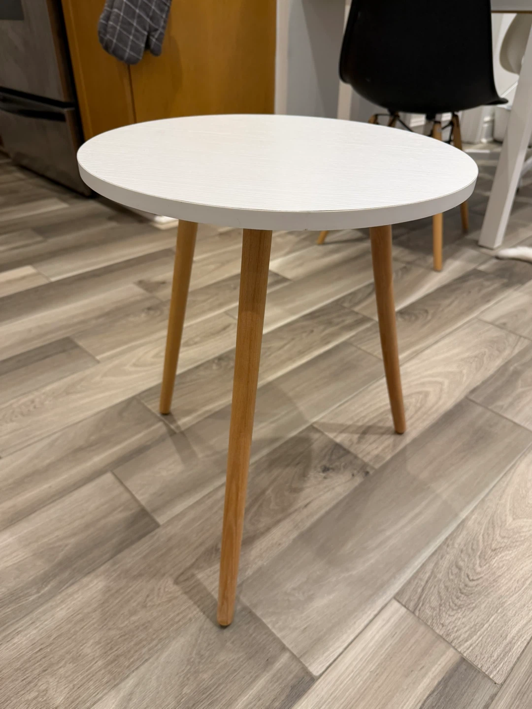 White Round Side Table with Wood Legs