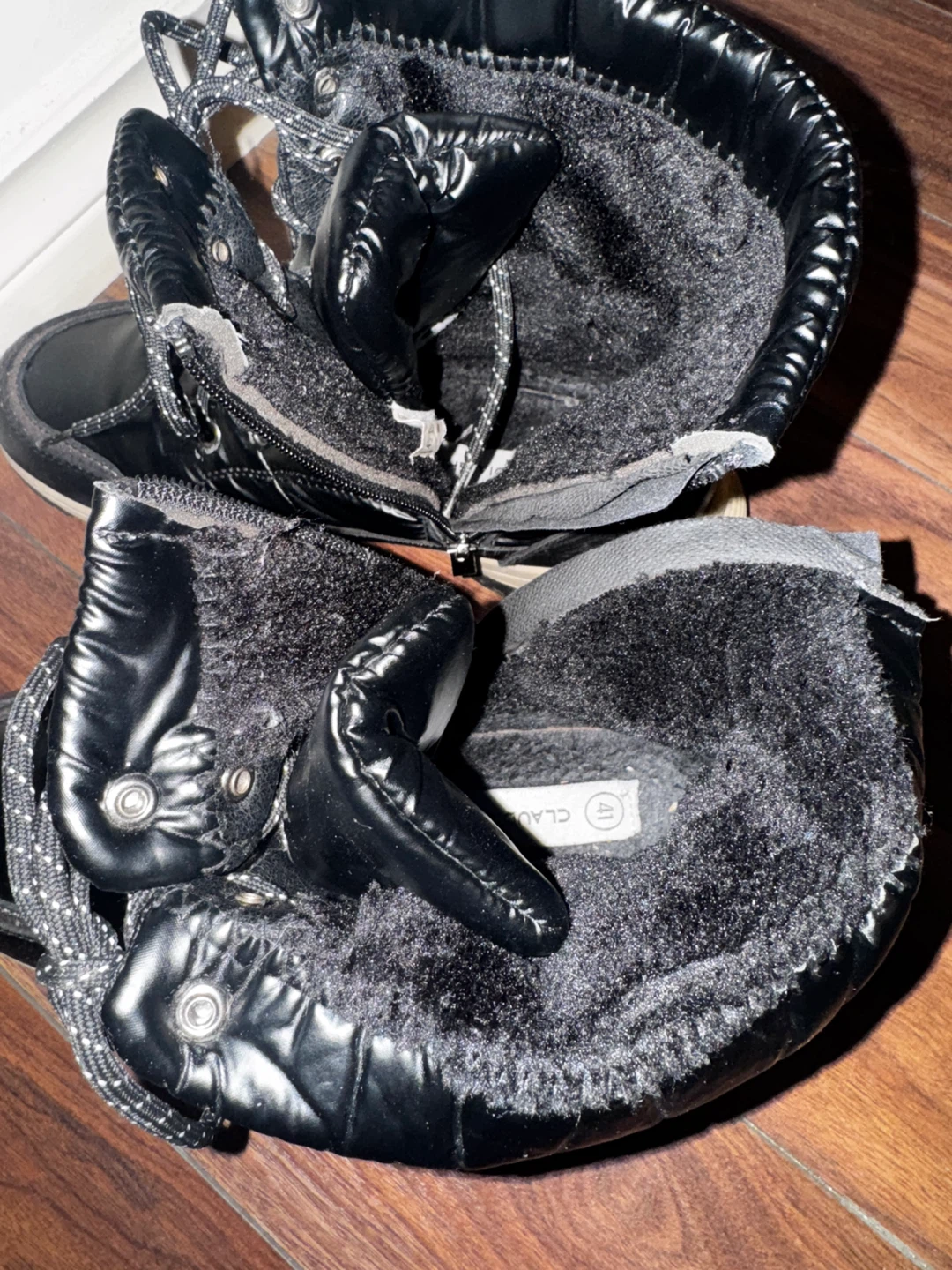 Black Puffer Winter Boots - photo 3