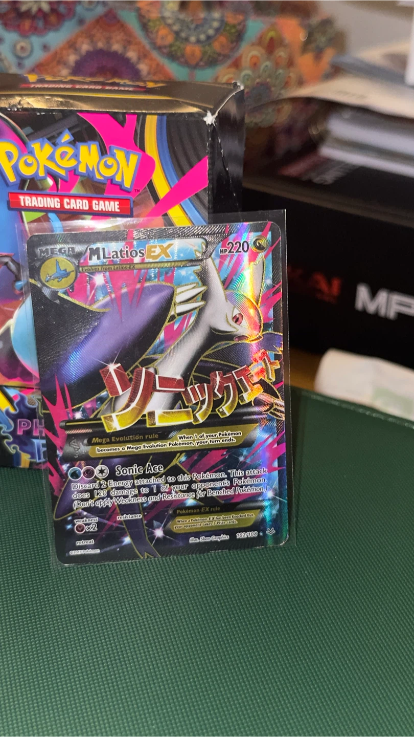 Pokémon Trading Card - Mega Latias EX
