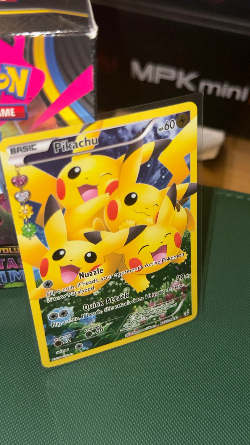 Pikachu Pokemon Trading Card
