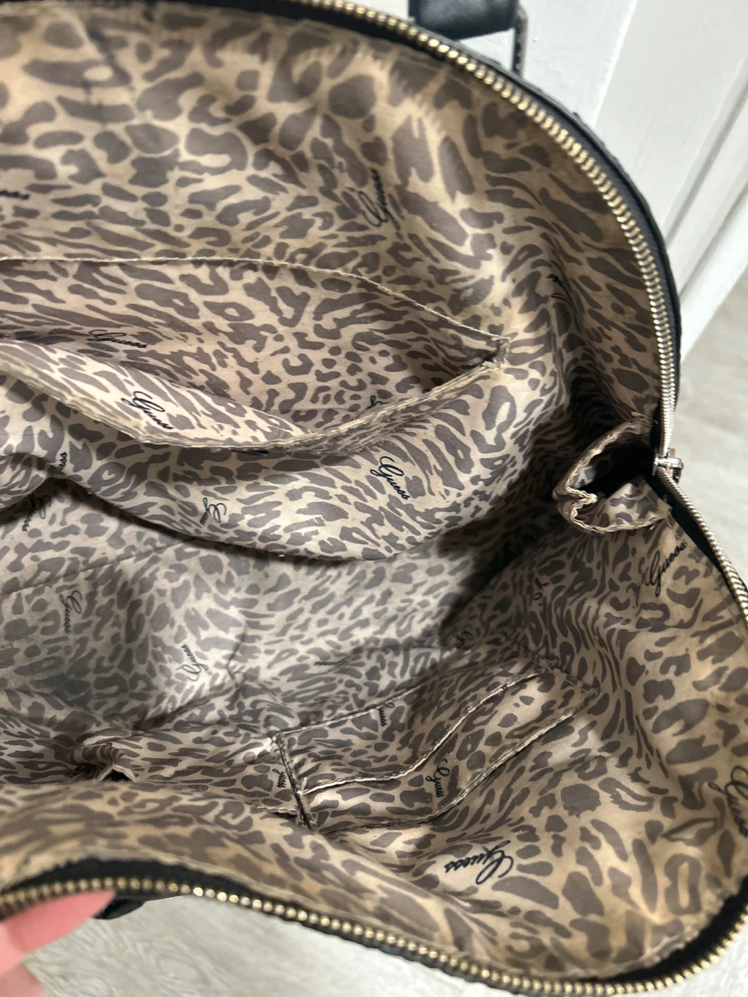 Guess big black purse - photo 3