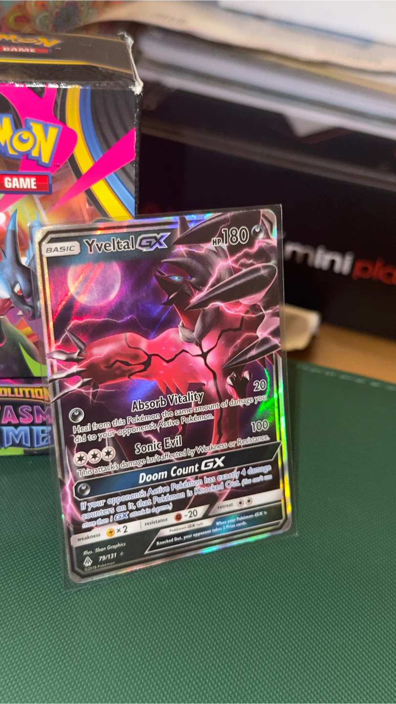 Pokemon Yveltal GX Card