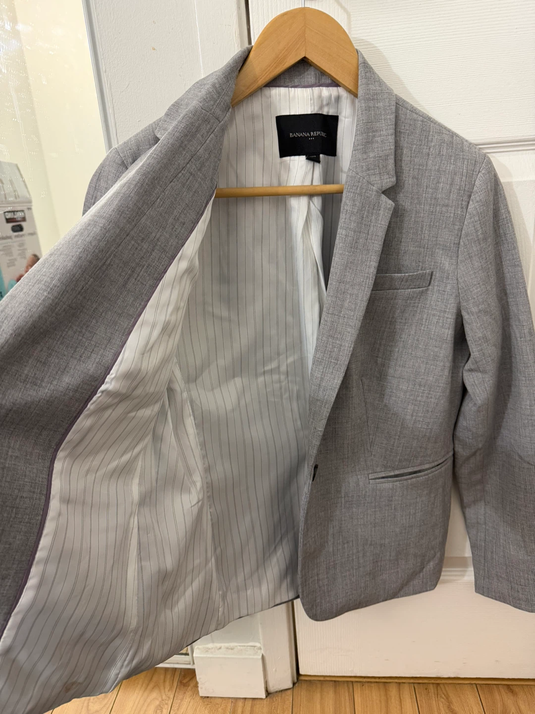 Banana Republic Grey Blazer - photo 3