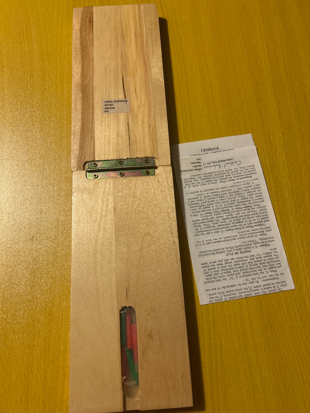 Cardinal Industries Cribbage Board