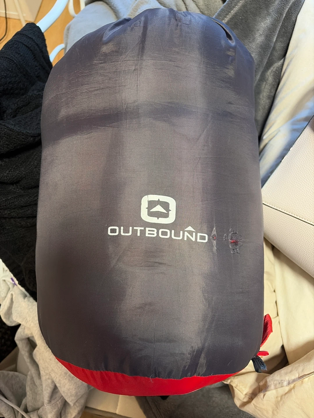 Outbound Comfort Sleeping Bag - Red