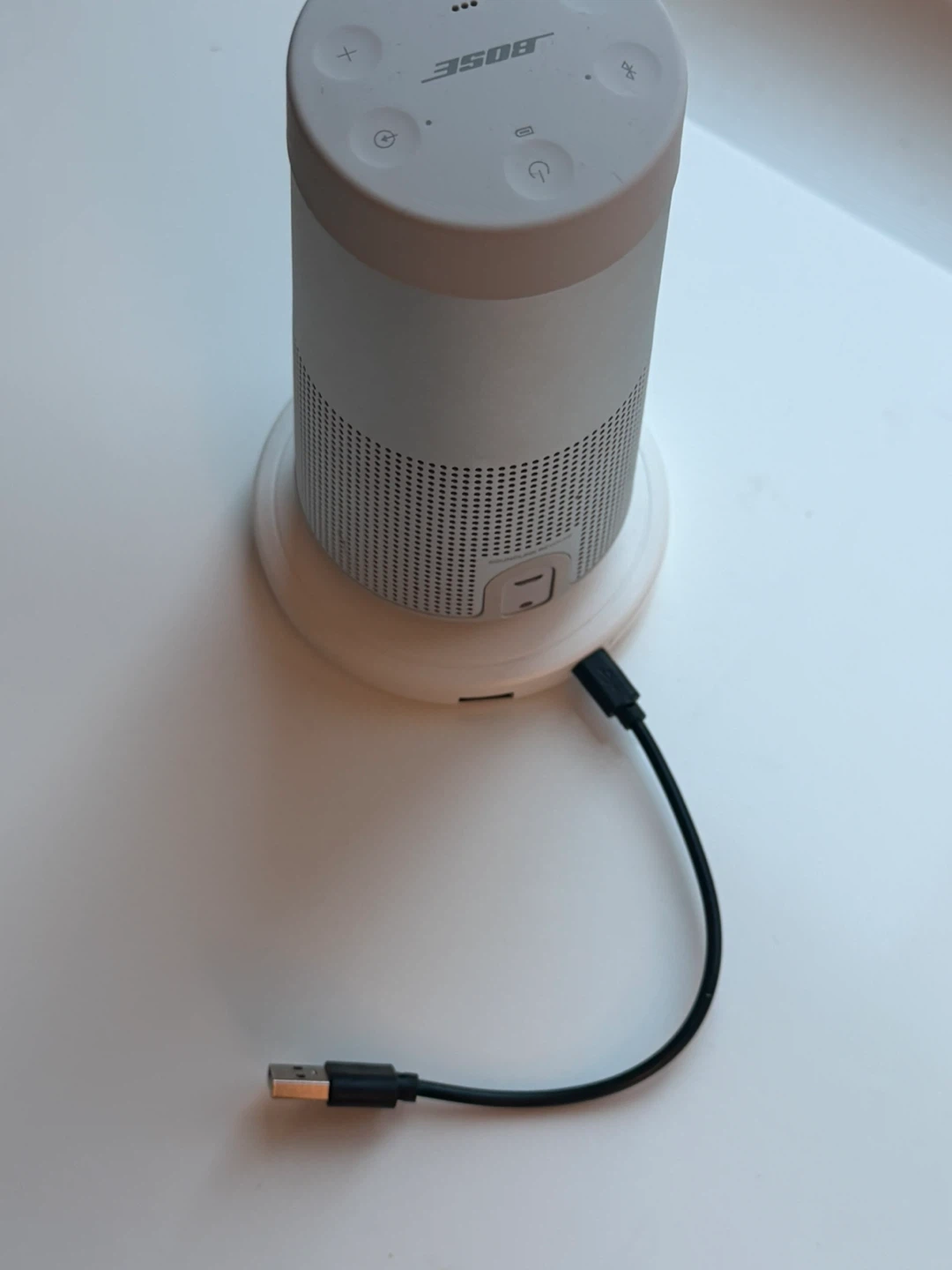 Bose SoundLink Portable Bluetooth Speaker with Charging Cradle - photo 4