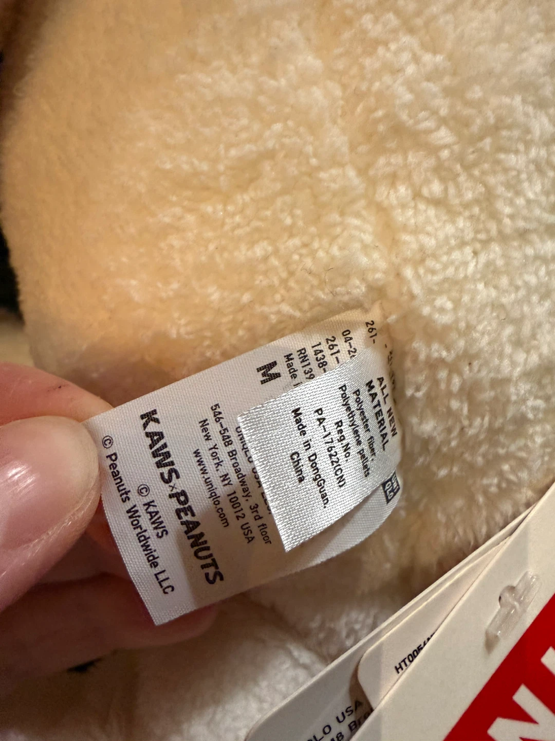 New with tag KAWS PEANUTS Snoopy Plush Toy size M - photo 5