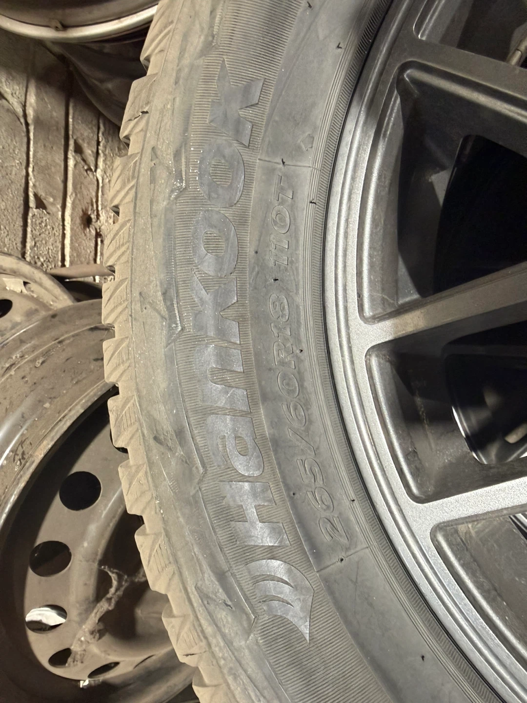 Hankook 265/60R18 Winter Tires - photo 3