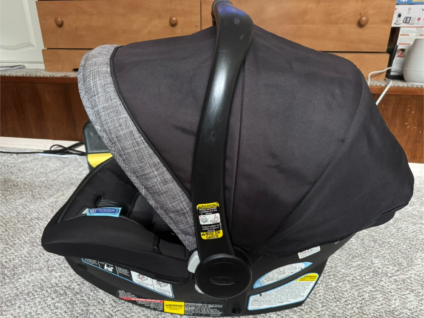Graco SnugRide SnugLock 35 Infant Car Seat - photo 3