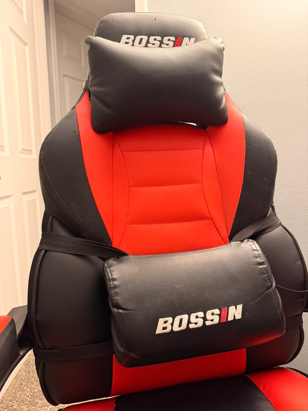 BOSSIN Gaming Chair - Black/Red - photo 4