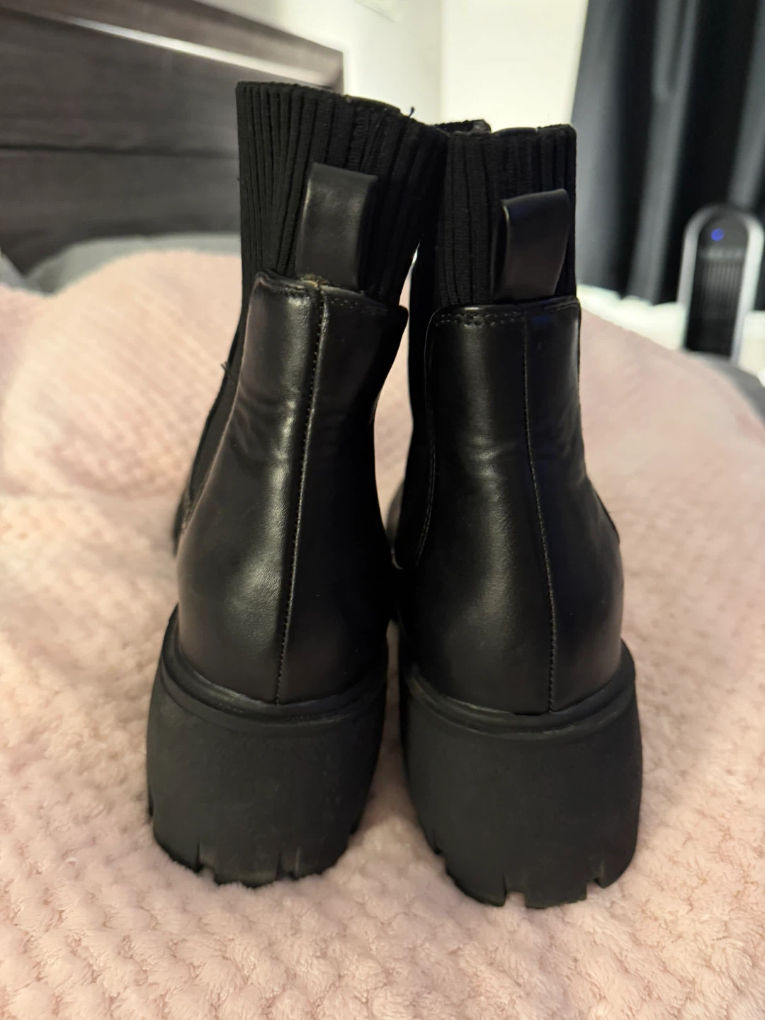 Steve Madden Black Chunky Chelsea Boots - photo 3