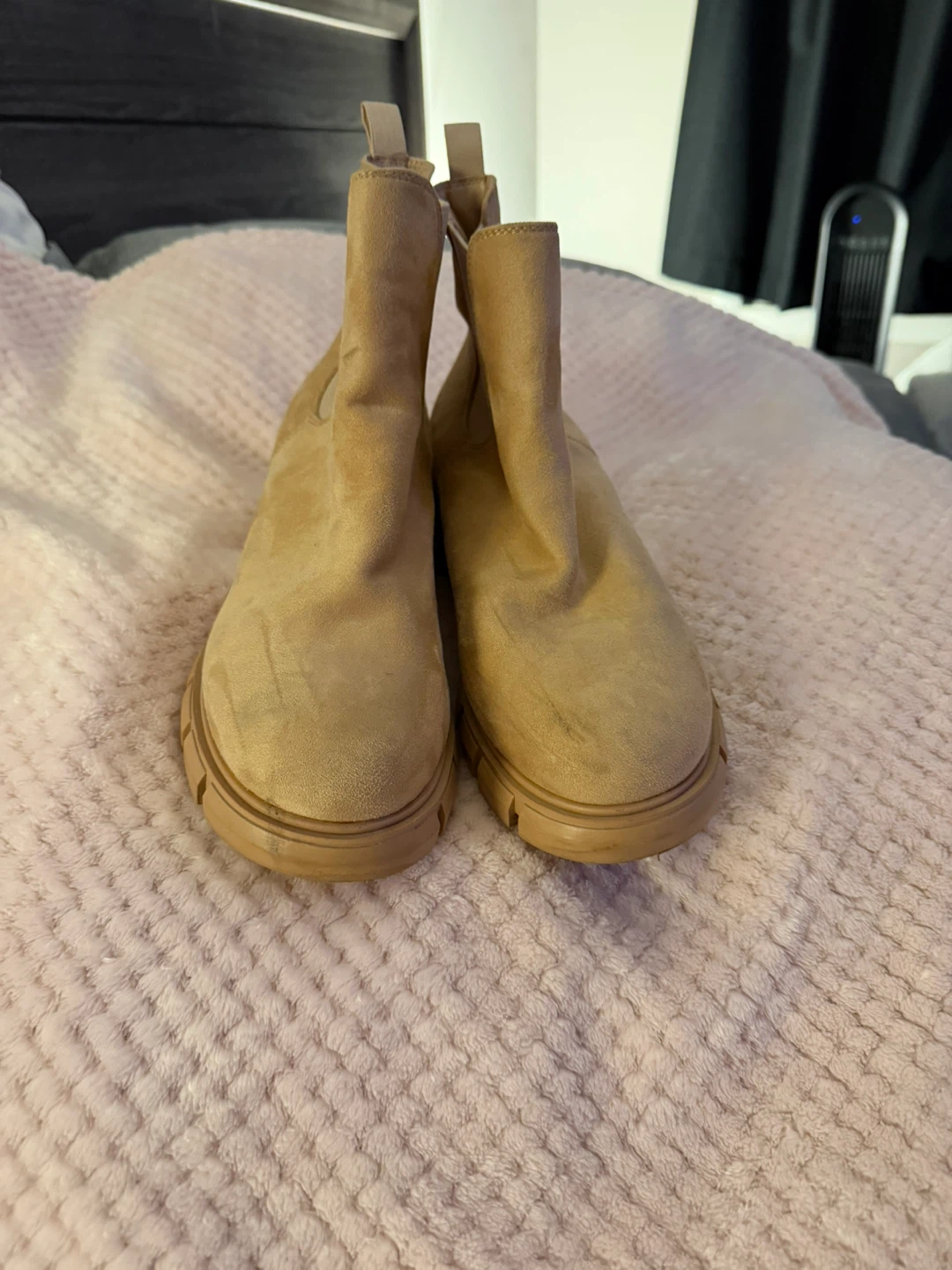 Tan Suede Chelsea Boots - photo 4