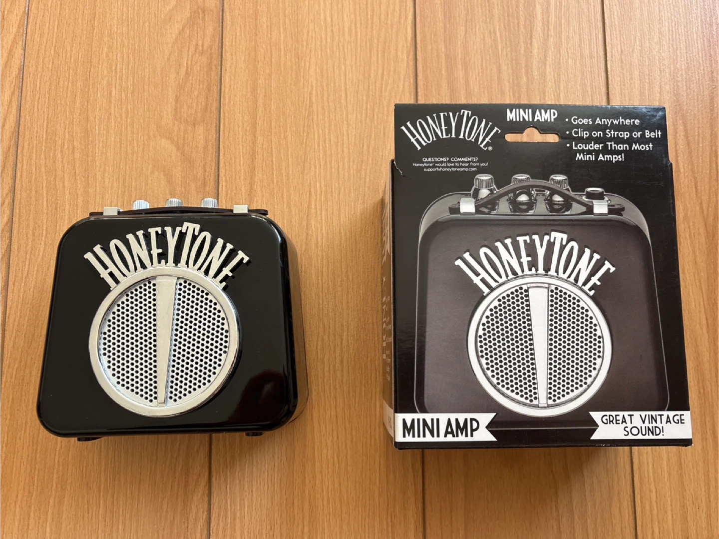 Like New Honeytone Mini Amp – Black – Boxed
