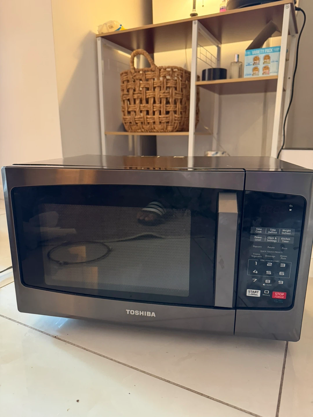 Toshiba 1.2 Cu. Ft. Microwave