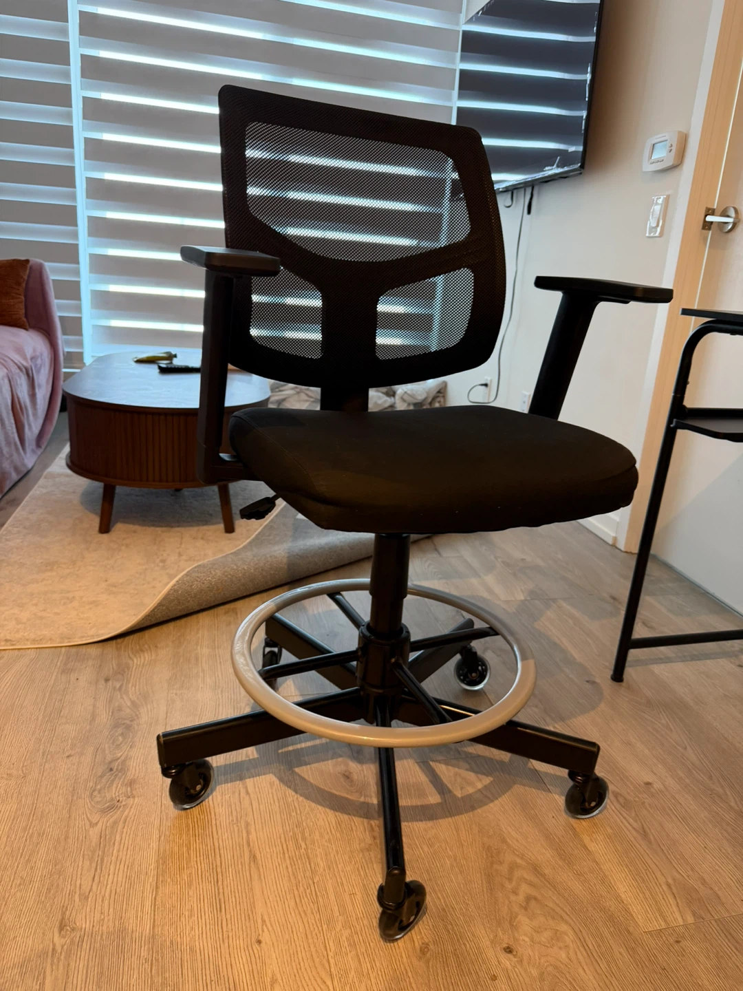 MOVING SALE!!!– Desk + Ergonomic Chair – $100 ONLY - photo 3