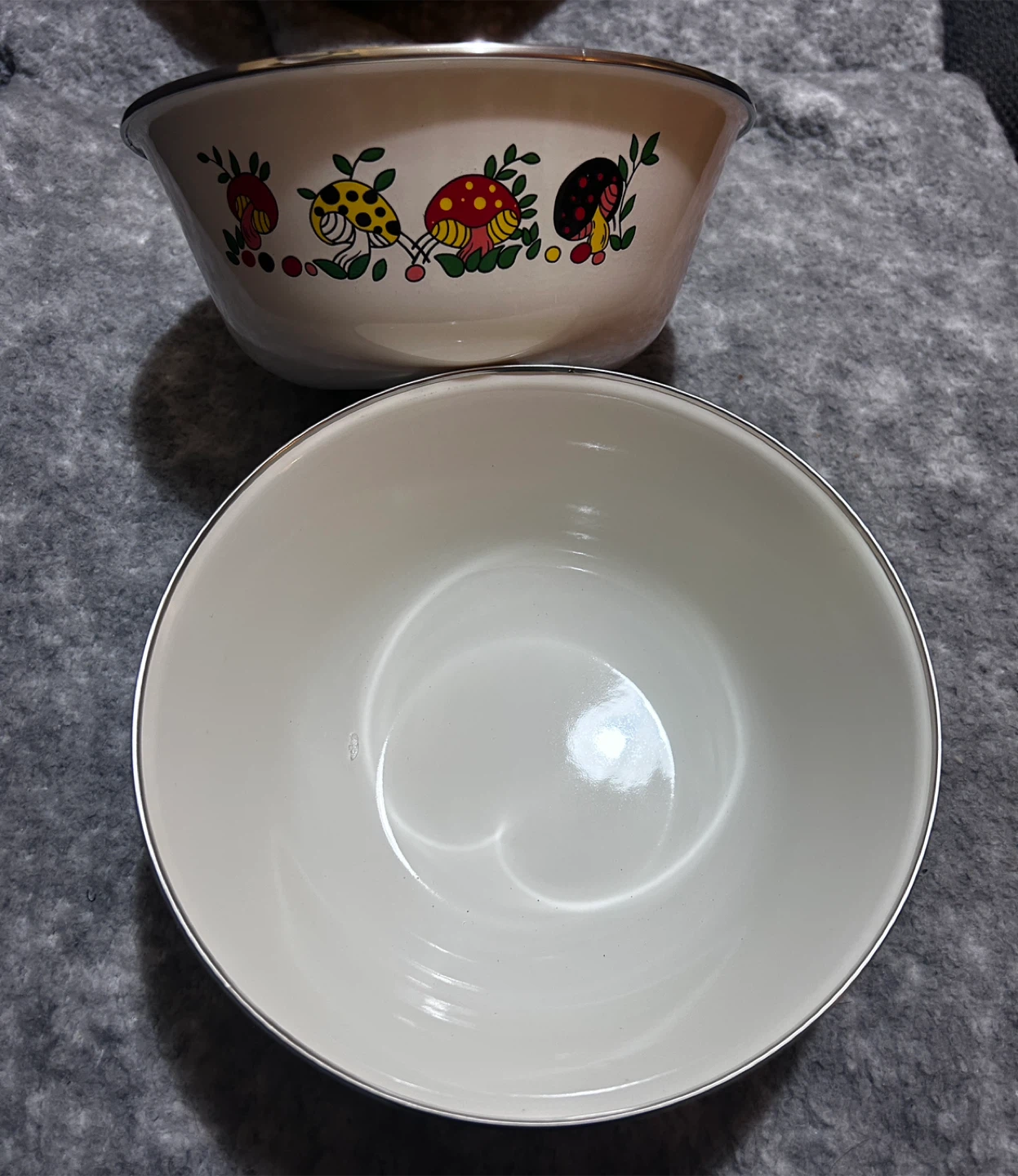 3 New Metal Bowls - photo 3