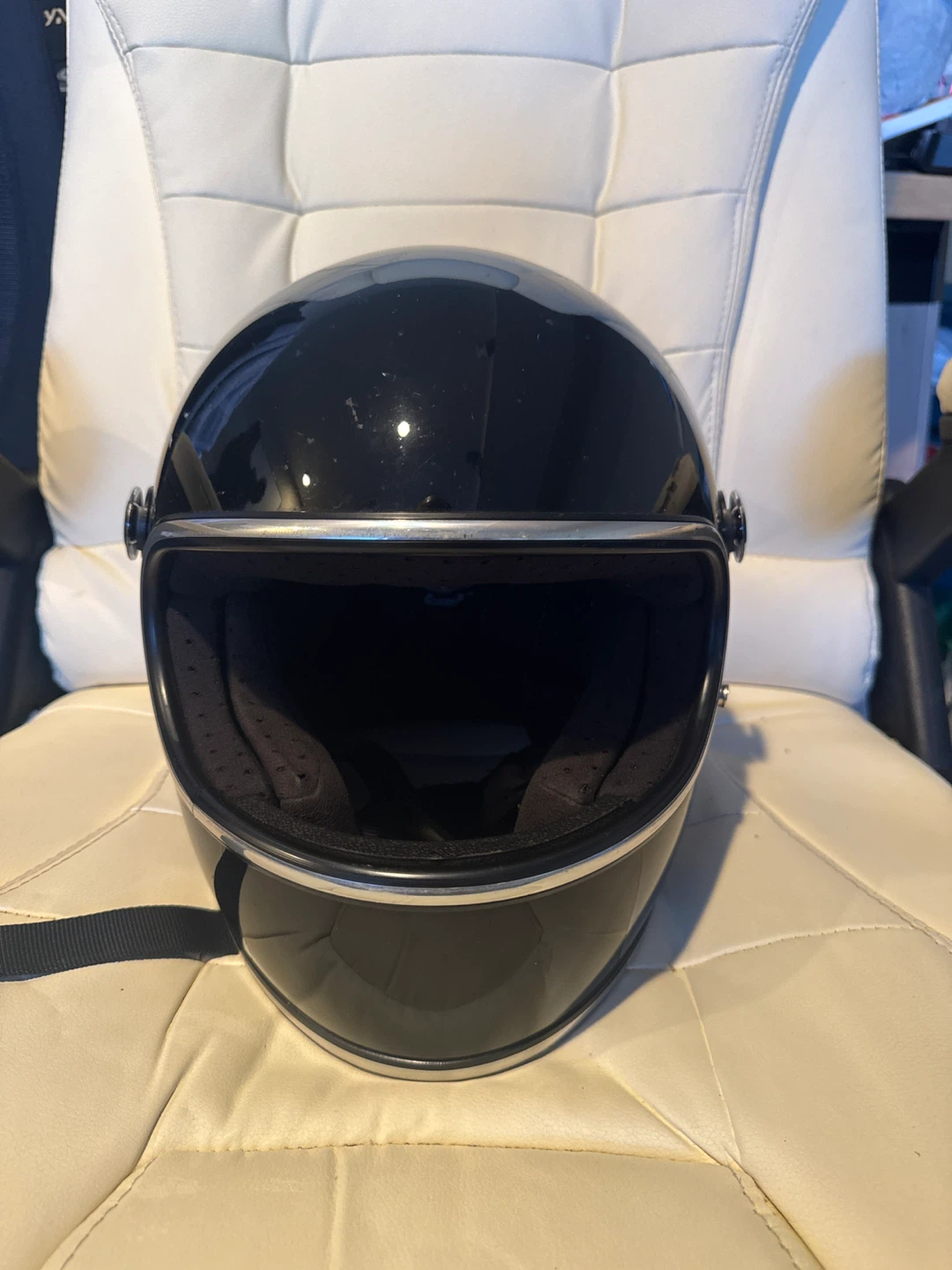 Biltwell Full Face Motorcycle Helmet - Black - Cafe Racer Style - photo 2