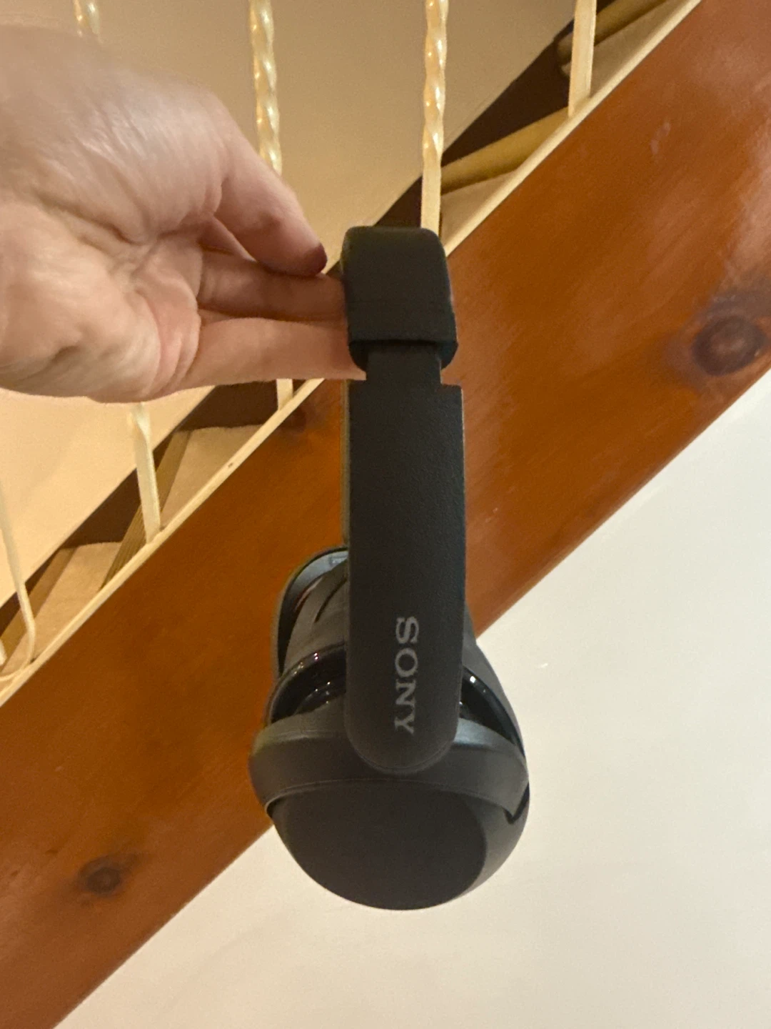 Sony WH-XB910N Wireless Headphones - photo 2
