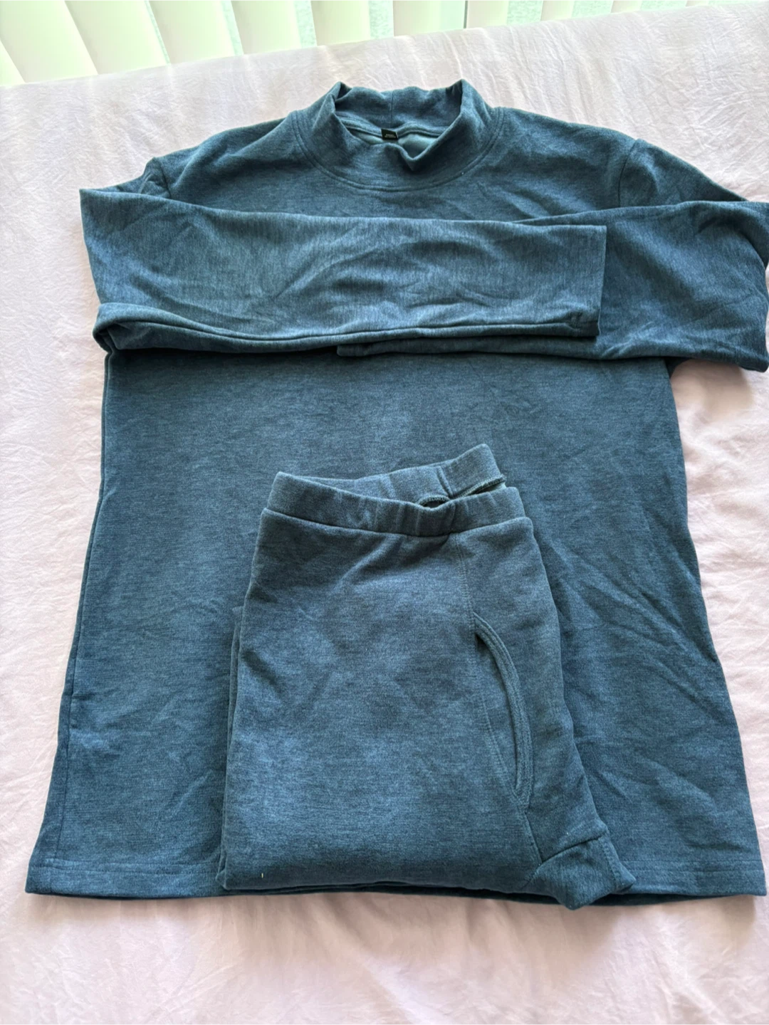 2 sets long  underwear’s
