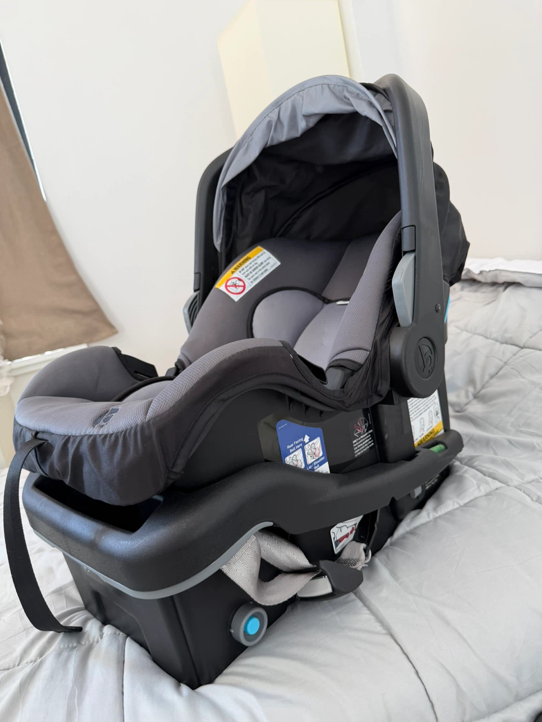 Baby Trend Infant Car Seat - photo 2