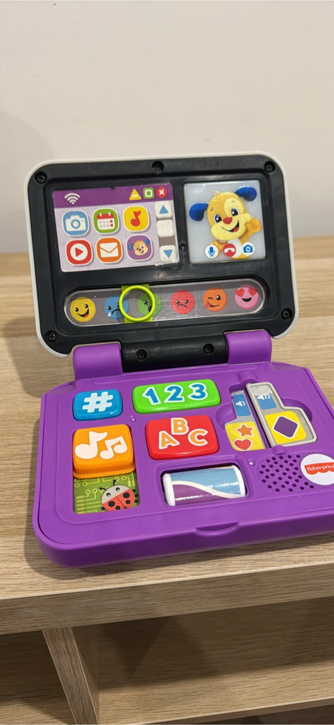 Fisher-Price Laugh & Learn Smart Stages Laptop Toy