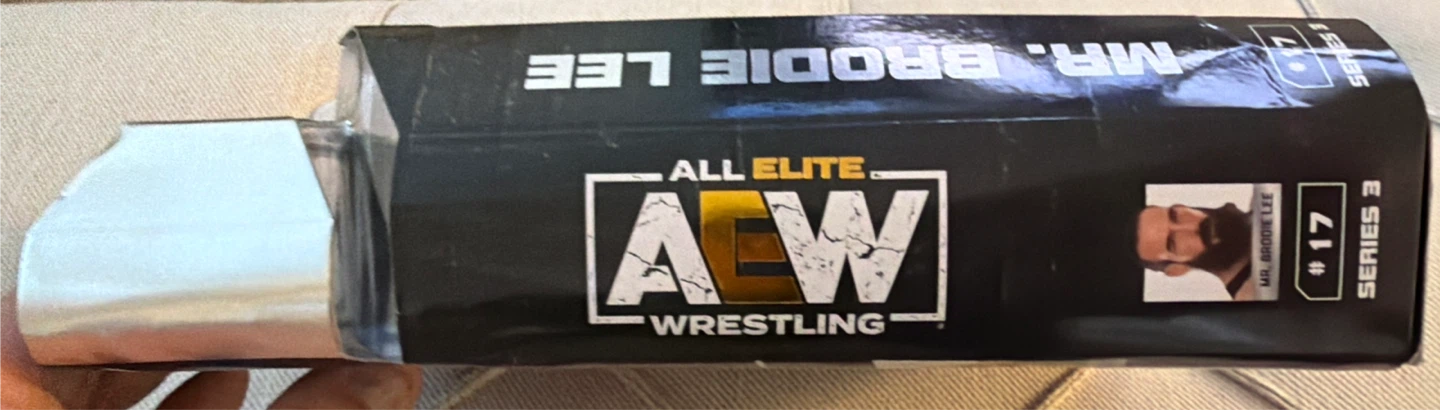 (New) AEW Unmatched Collection Mr. Brodie Lee S3 Action Figure - photo 5