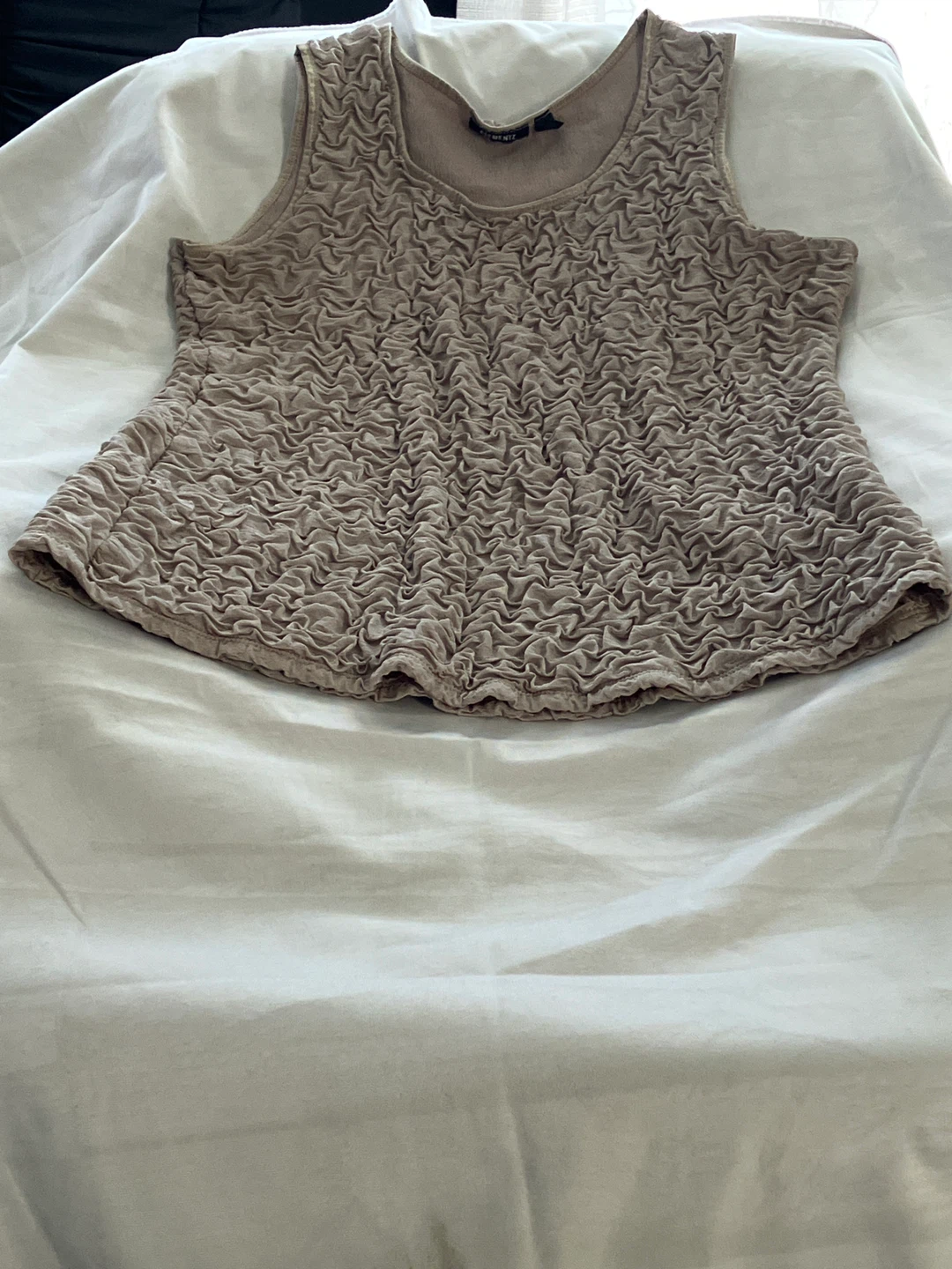 Women's Textured Sleeveless Tank Top