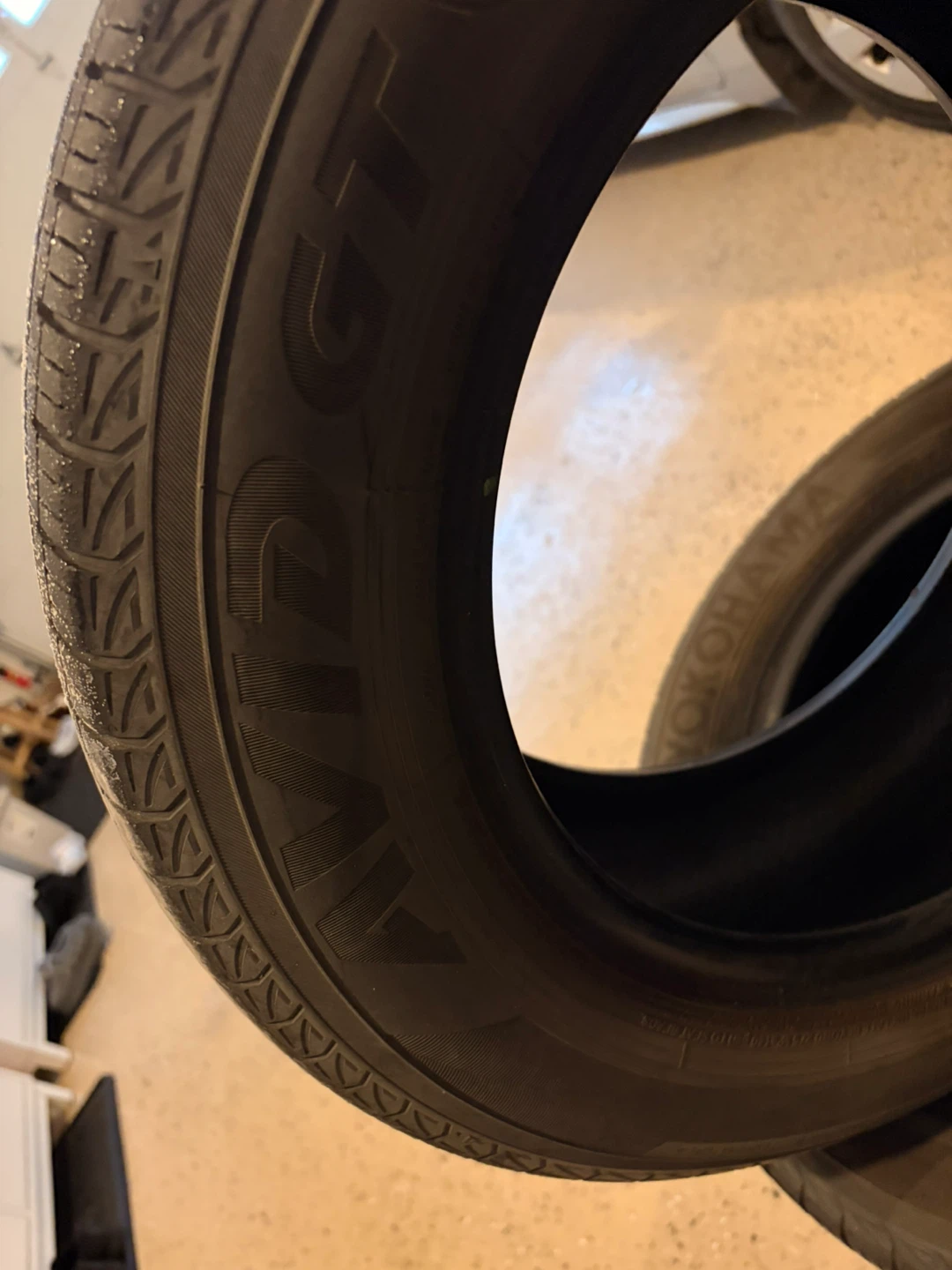Yokohama AVID GT Tires - 195/65R15 - photo 4