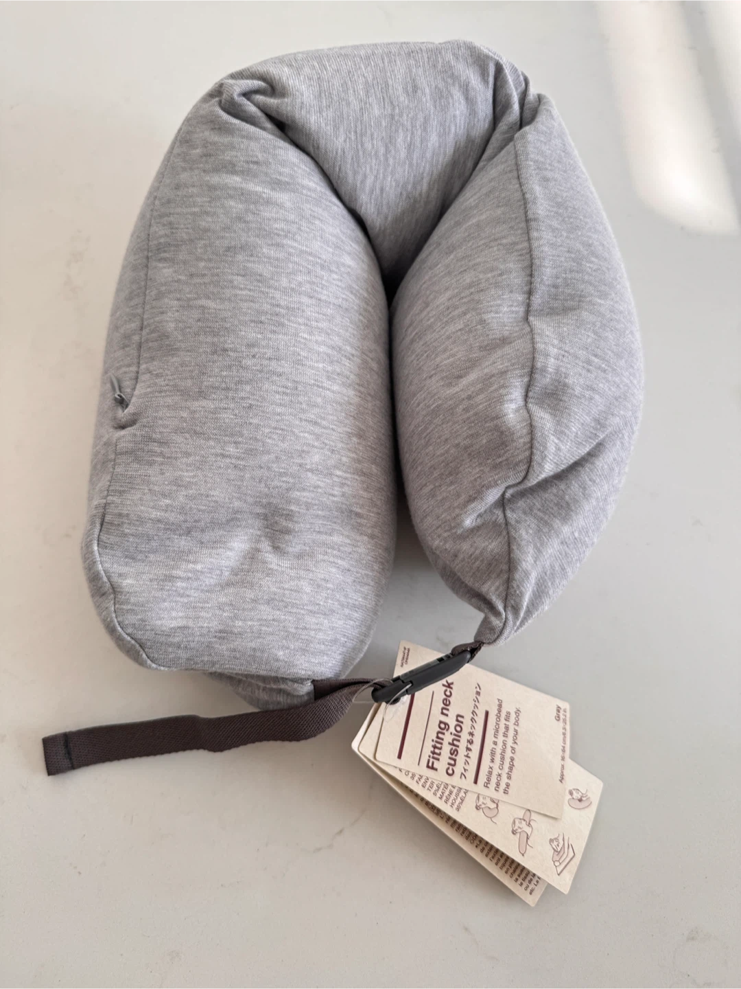MUJI Fitting Neck Cushion - Brand New - photo 3