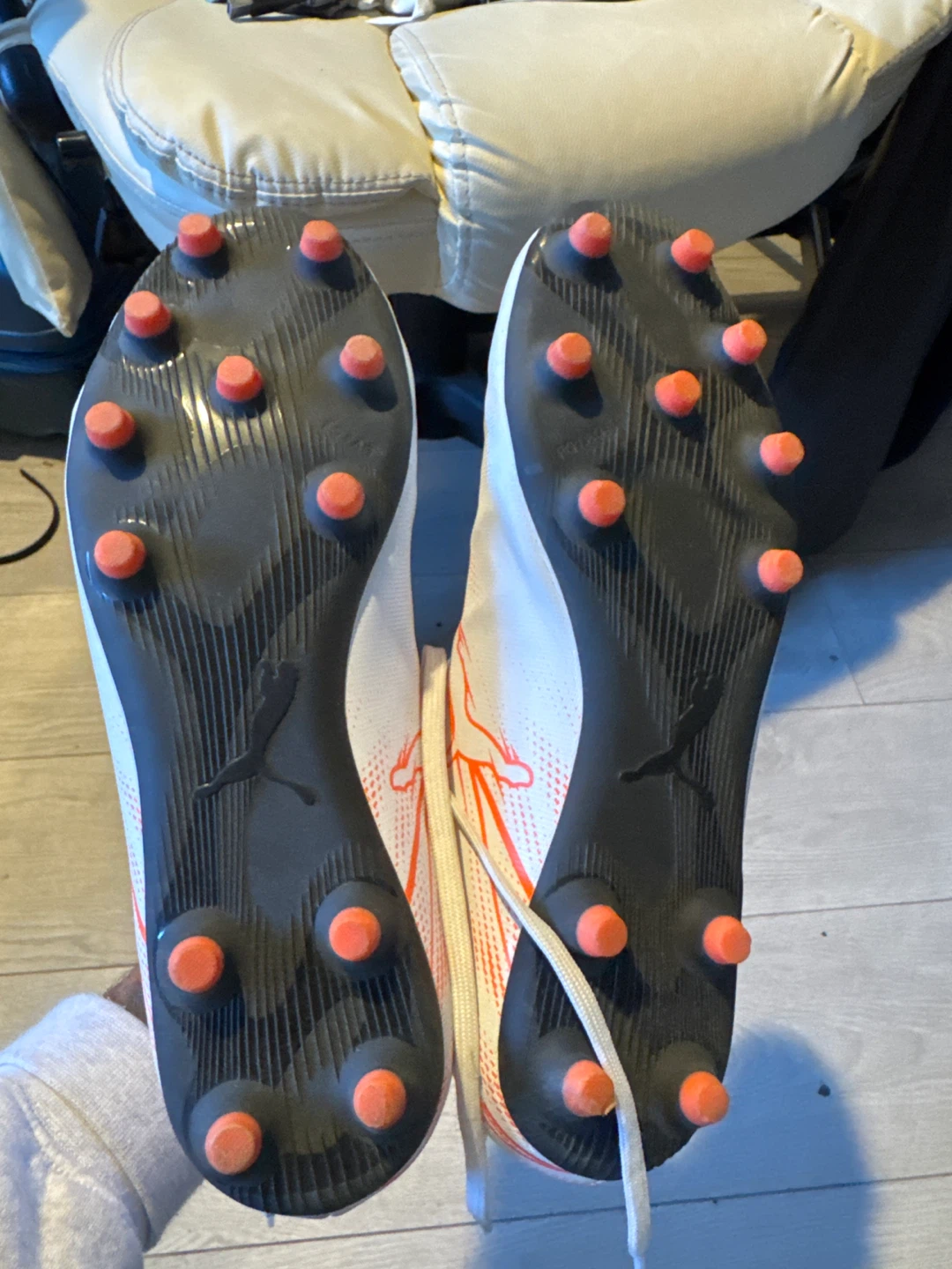 Puma White/Orange Soccer Cleats Size 9 - photo 3