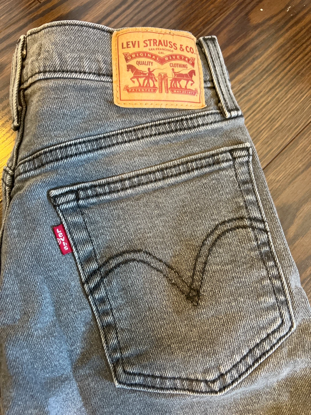 Levi's Wedgie Straight Jeans - Size 27 - photo 3
