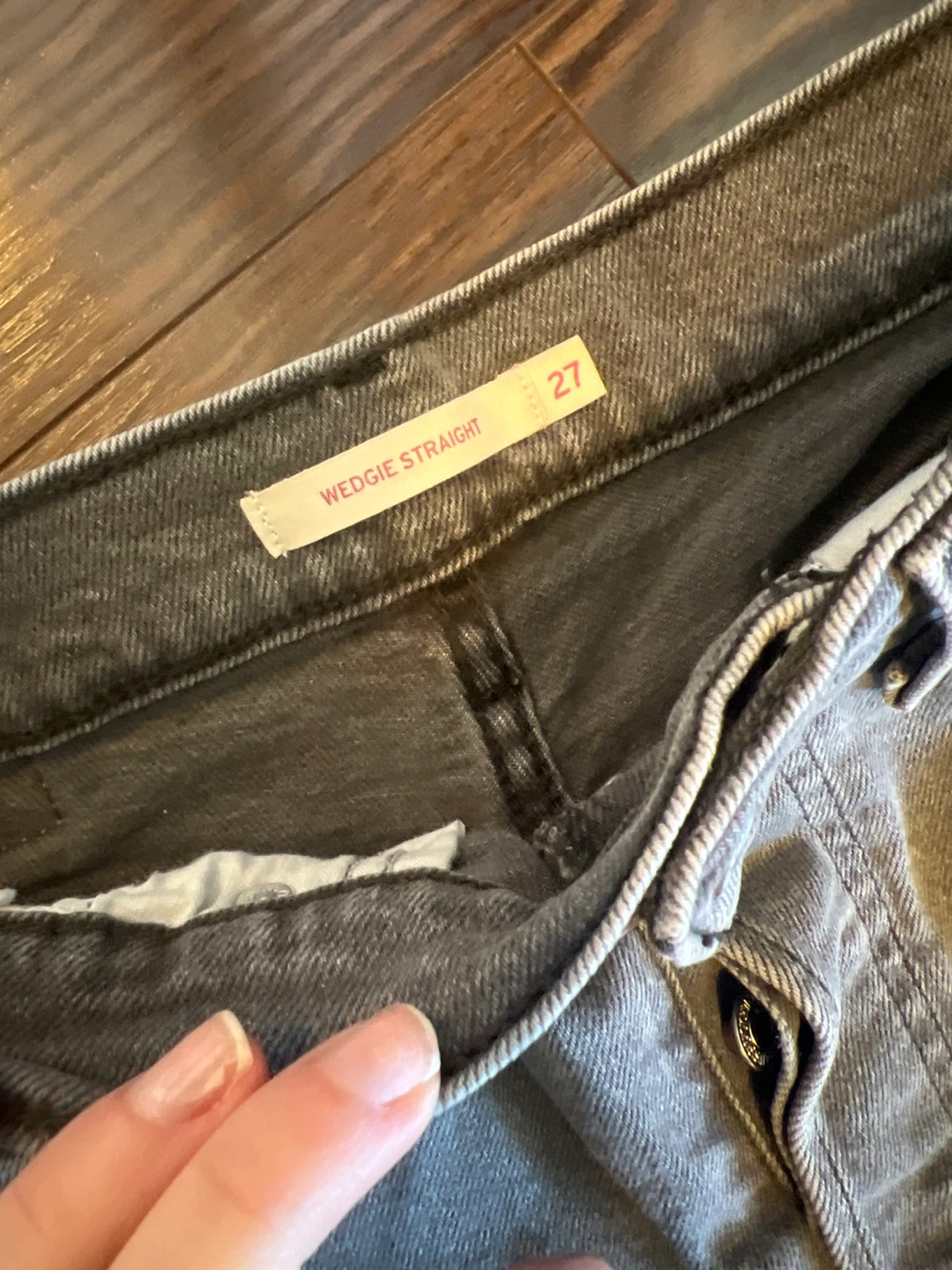 Levi's Wedgie Straight Jeans - Size 27 - photo 2